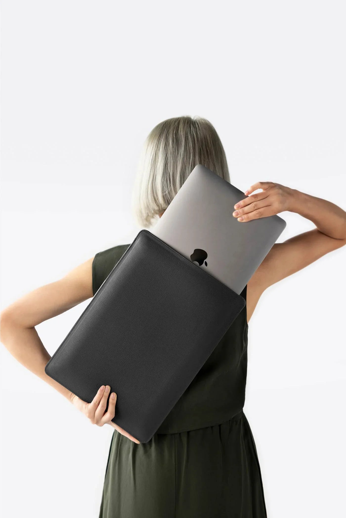 Protective hotsell macbook sleeve